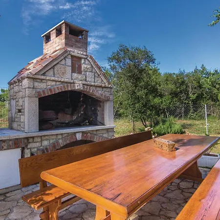 Holiday home Lovely Home In Cubani *