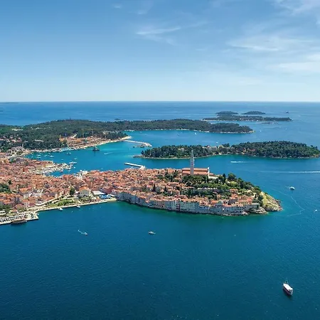 Amazing In Cubani With Wifi Crnibek