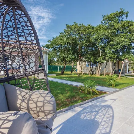 Gorgeous In Cubani With Wifi Bubani